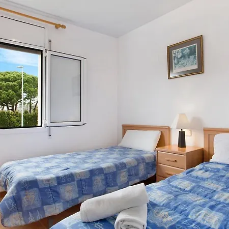 Costa Brava Chopieta 15 *